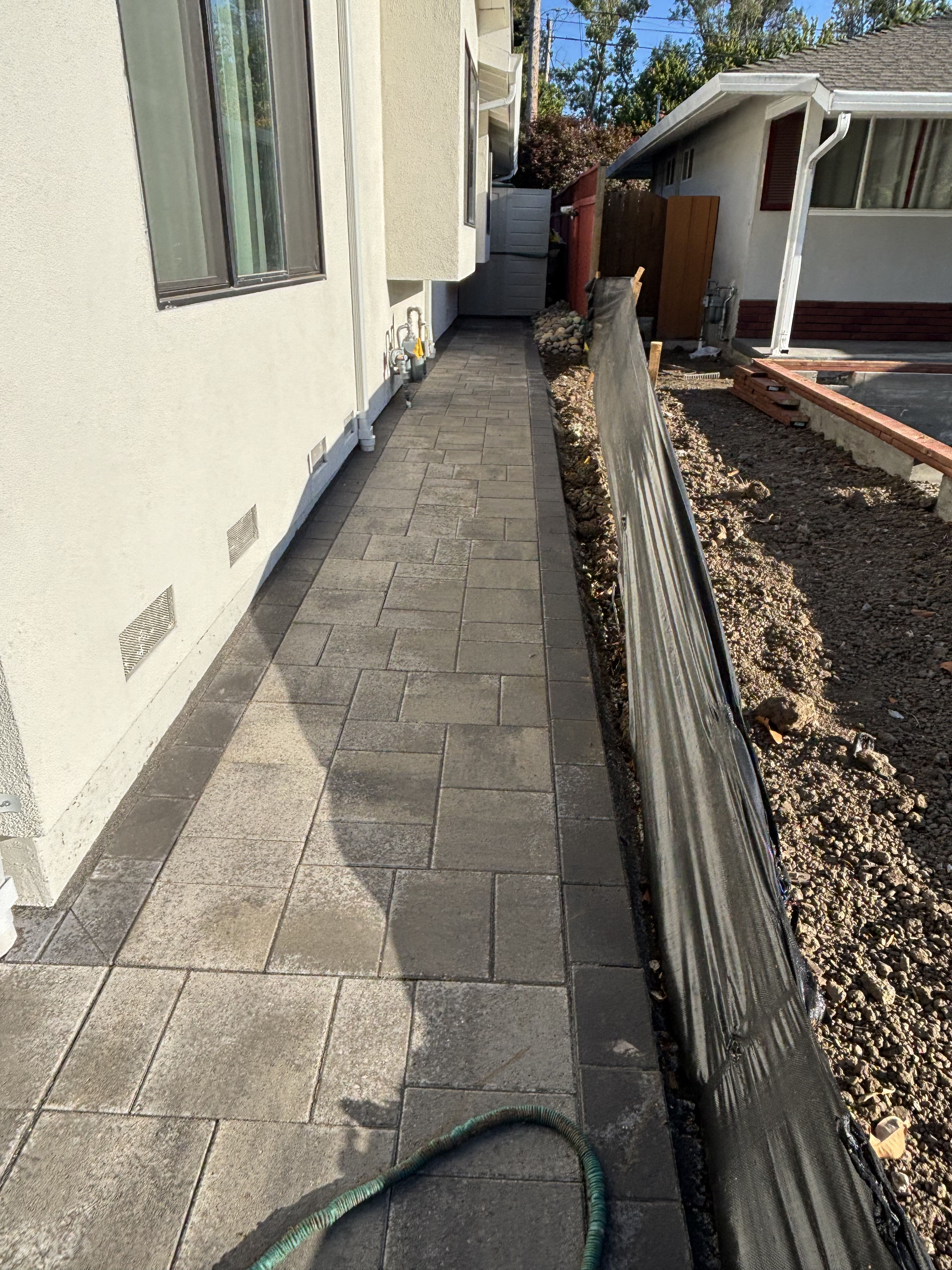 Paver walkway completed by Garescape in the Bay Area